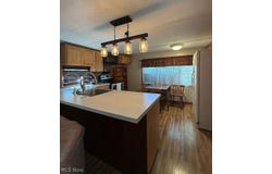 4287 Manchester Avenue NW, North Lawrence, OH 44666