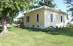 702 W Old Main Street, Milton, IA 52570