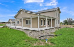 61701 Elm Road, Mishawaka, IN 46544-9512