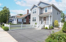 52 Bedlow Avenue, Newport, RI 02840