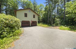 81 Buttles Road, Granby, CT 06035