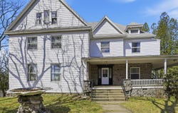294 Elmhurst Boulevard, Dunmore, PA 18505