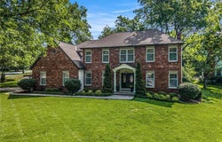 11401 Cedar Street, Leawood, KS 66211