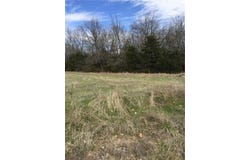 110 Golf Course Drive, Mound City, KS 66056