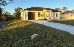 1115 cumming Street E, Lehigh Acres, FL 33974