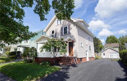 152 Colonial Road, Rochester, NY 14609