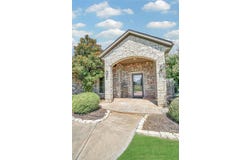 916 Isabella Lane, Altus, OK 73521
