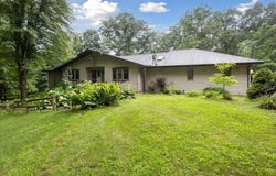 10660 D Drive S, Ceresco, MI 49033