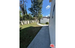 6915 Laramie Ave, Winnetka, CA 91306