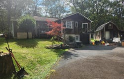 542 Post Hill Road, Henryville, PA 18332