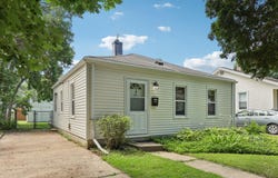 2833 Barlow Street, Madison, WI 53705