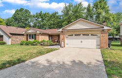 44182 Leeann Lane, Canton, MI 48187