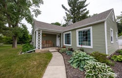 5161 Grand River Drive NE, Grand Rapids, MI 49525