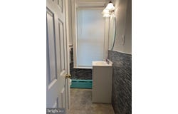 526 MACDADE BLVD, DARBY, PA 19023