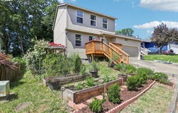 284 N 17TH ST, St. Helens, OR 97051