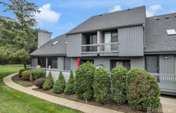 84 Linda Lane, Edison, NJ 08820