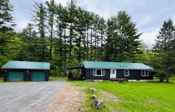 24 Brewster Way, Elizabethtown, NY 12932