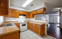9499 Olde Village Court, Dallas, TX 75227