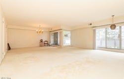 2202 Acacia Park Drive unit: 2208, Lyndhurst, OH 44124