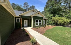 2850 Caboose, Greensboro, GA 30642