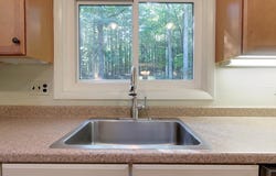 5 Wheeler St, Pepperell, MA 01463