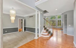 8270 Weller Road, Montgomery, OH 45242