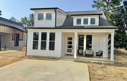291 Idle Place Circle, Rossville, GA 30741