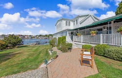 15 Atlantic Avenue, Boothbay Harbor, ME 04538