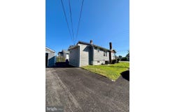 1217 NEWPORT GAP PIKE, WILMINGTON, DE 19804
