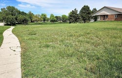 800 Mallard Dr, McPherson, KS 67460