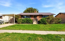 7454 W DICKSON Way S, Magna, UT 84044