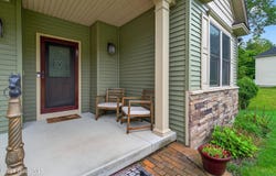 6 Corinne Court, Saratoga, NY 12866