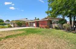 1307 S Divisadero Street, Visalia, CA 93277