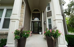 13100 W 127th Place, Overland Park, KS 66213