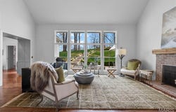 323 White Oaks Lane, Cape Girardeau, MO 63701