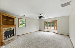 2200 Royal Center Pike, Logansport, IN 46947