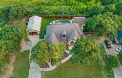 210 Woodland Drive, Krugerville, TX 76227