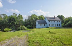179 County Road, Ashby, MA 01431