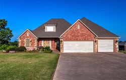 880014 S Carey Lane, Chandler, OK 74834