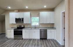 201 4th Street, Honey Grove, TX 75446