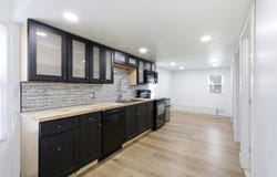 13886 McDougall, Hamtramck, MI 48212