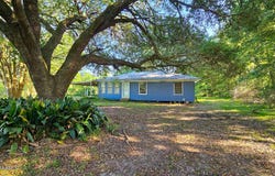 1072 Old Henderson Highway, Breaux Bridge, LA 70517