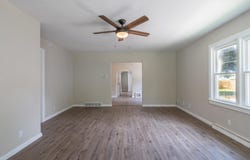 3129 N FINNELL Avenue, Peoria, IL 61604