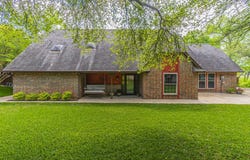 127 Nicklaus Nook, Lancaster, TX 75146
