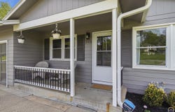 3106 SW Burlingame RD, Topeka, KS 66611