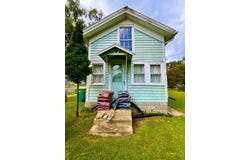 643 Watson St, Ripon, WI 54971
