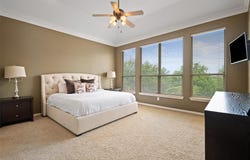 25 Falling Oaks TRL, The Hills, TX 78738