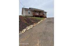 3296 Parker Blvd, Kodak, TN 37764