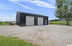 2227 Old Lexington Road, Cave City, KY 42127