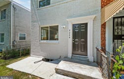 4224 SOUTHERN AVENUE SE, WASHINGTON, DC 20019